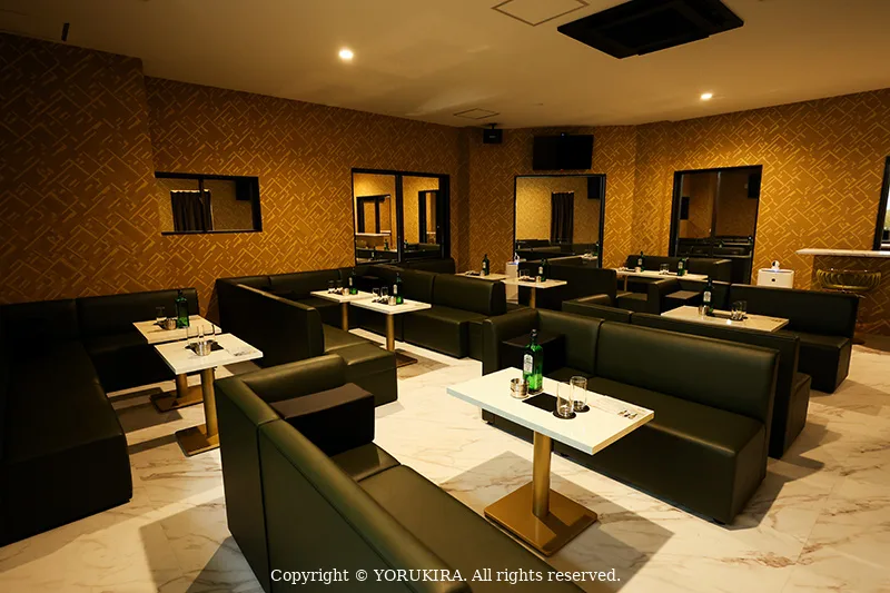Lounge MAU